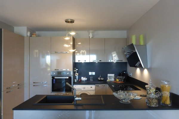 Foto van Appartement in Cannes met zeezicht - Vakantiehuis in Mandelieu-la-Napoule - BedRoom