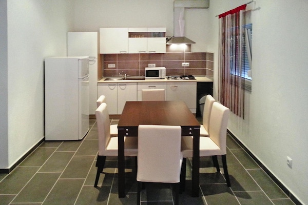 Foto van Appartement op Vir bij het strand - Vakantiehuis in Vir - Kitchen