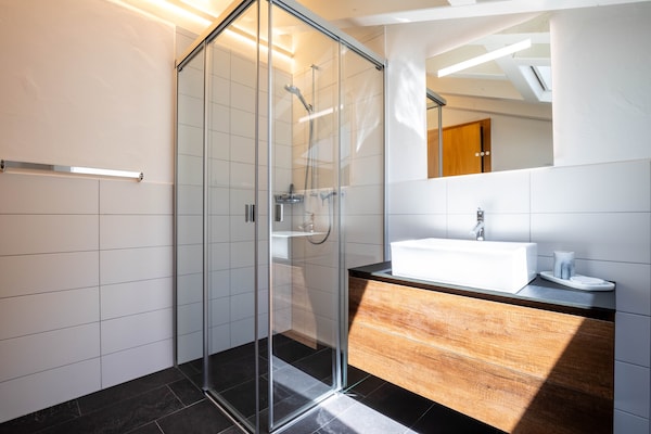 Foto van Chalet in Veysonnaz met balkon - Vakantiehuis in Veysonnaz - BathRoom