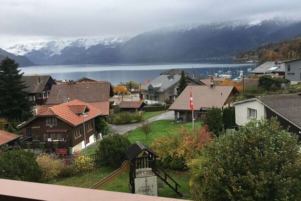 Foto van 2-4 bedden in het Berner Oberland - Vakantiehuis in Faulensee - Untagged