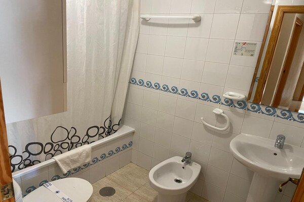 Foto van Appartement in Pueblo Salado, Mazarrón - Vakantiehuis in Puerto de Mazarrón - BathRoom