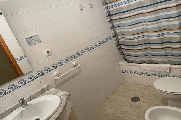Foto van Appartement in Pueblo Salado, Mazarrón - Vakantiehuis in Puerto de Mazarrón - BathRoom