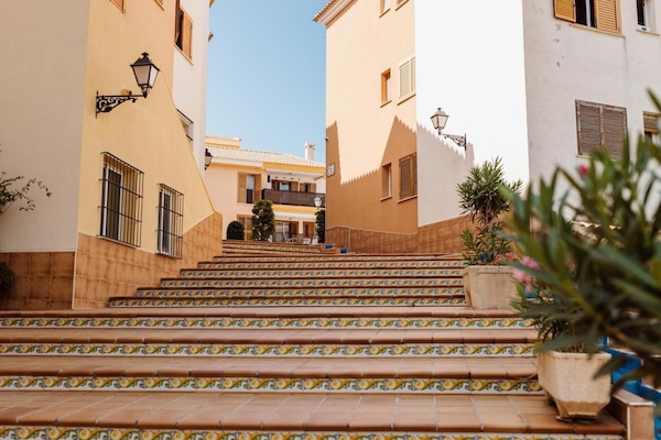 Foto van Appartement in Mazarrón bij La Isla Strand - Vakantiehuis in Puerto de Mazarrón - Pool