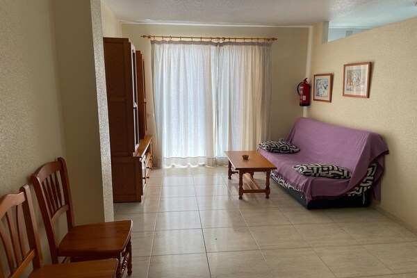 Foto van Appartement in Mazarrón bij La Isla Strand - Vakantiehuis in Puerto de Mazarrón - LivingRoom