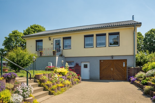 Foto van Prachtig vakantieappartement in Damshagen aan de Oostzee - ExteriorSummer