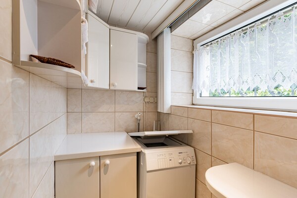 Foto van Panoramisch toevluchtsoord in Thüringen - Vakantiehuis in Unterschönau - BathRoom