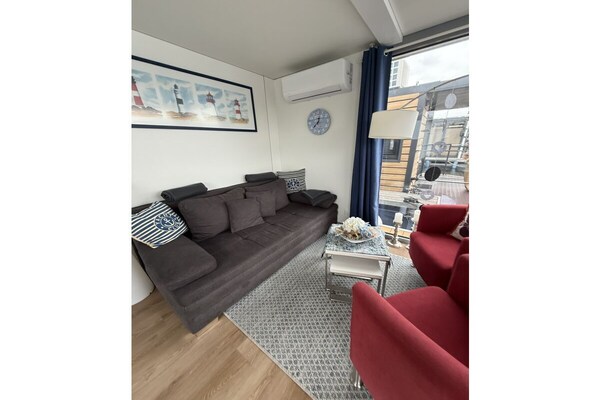 Foto van 1-slaapkamer woonboot - Vakantiehuis in Braunsbedra - Untagged