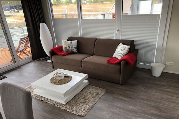 Foto van 1-slaapkamer woonboot - Vakantiehuis in Bitterfeld-Wolfen - Untagged