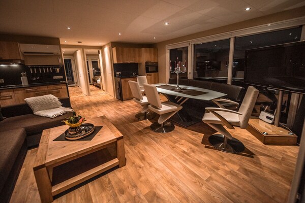 Foto van 1-slaapkamer woonboot - Vakantiehuis in Bitterfeld-Wolfen - Untagged