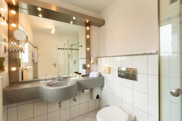 Foto van Sunday Resort Marina Appartement met 1 slaapkamer - Vakantiehuis in Rheinsberg - BathRoom