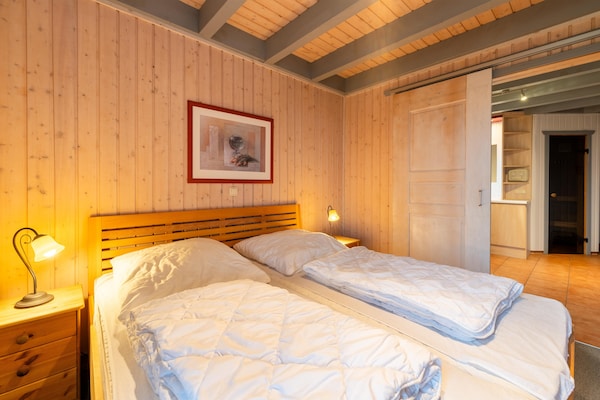 Foto van geweldig vakantiehuis voor gezinnen - Vakantiehuis in Rechlin - BedRoom