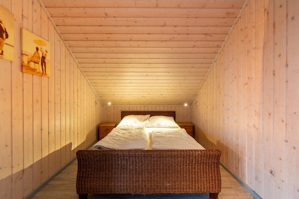 Foto van geweldig vakantiehuis voor gezinnen - Vakantiehuis in Rechlin - BedRoom