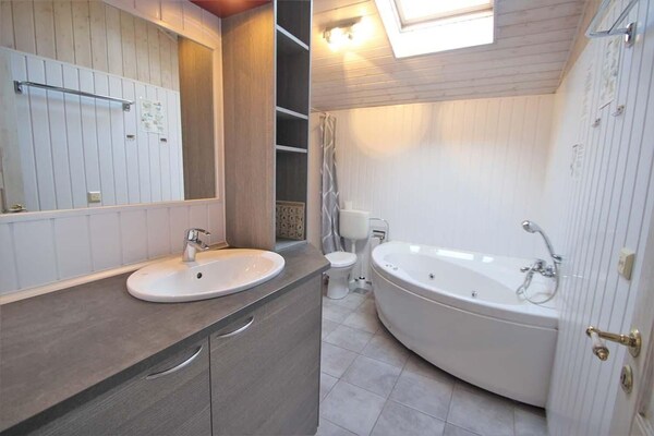 Foto van Vakantiehuis met sauna in vakantiepark Mirow - Vakantiehuis in Granzow - BathRoom