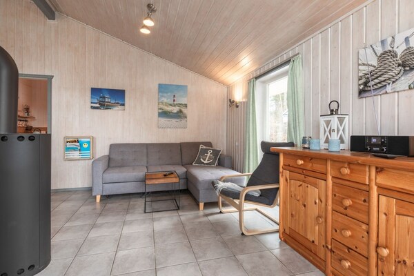 Foto van Vakantiehuis met sauna in vakantiepark Mirow - Vakantiehuis in Granzow - LivingRoom