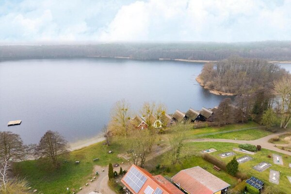 Foto van Vakantiehuis met sauna in vakantiepark Mirow - Vakantiehuis in Granzow - AreaSummer5KM