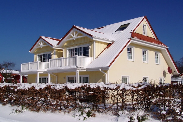 Foto van Prerow Appartement Dat gele Hus 4 - Vakantiehuis in Prerow - Untagged