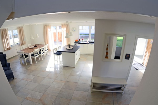 Foto van Thuishaven Comfortabel vakantieverblijf - Vakantiehuis in Glowe - Untagged