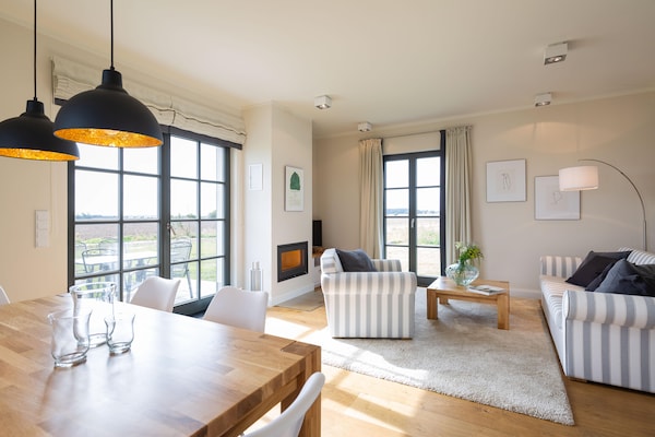 Foto van Rieten dakhuis in Dranske - Vakantiehuis in Dranske - LivingRoom