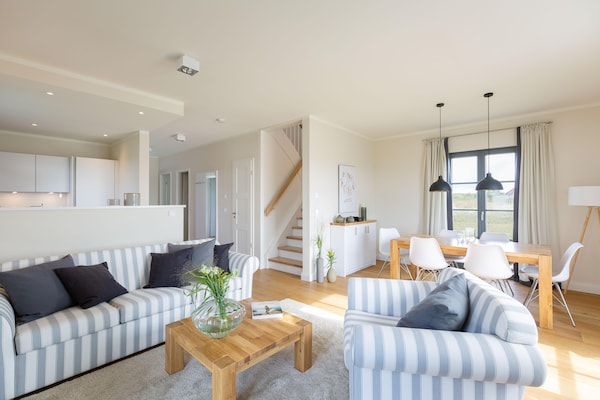 Foto van Rieten dakhuis in Dranske - Vakantiehuis in Dranske - LivingRoom