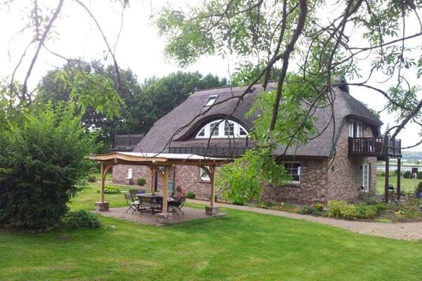 Foto van 2 in het landhuis “Am See” Neuensien - Vakantiehuis in Ostseebad Sellin, OT Neuensien - Untagged
