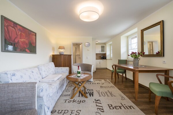 Foto van 2 in het landhuis “Am See” Neuensien - Vakantiehuis in Ostseebad Sellin, OT Neuensien - Untagged