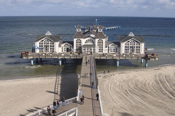 Foto van 1 in het landhuis “Am See” Neuensien - Vakantiehuis in Ostseebad Sellin - Untagged