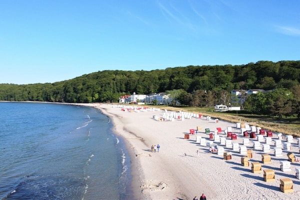 Foto van 1 (Strandliefde) in Villa Vesta - Vakantiehuis in Ostseebad Binz - Untagged