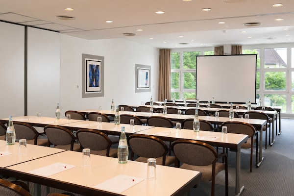 Foto van Sunday Hotel Flensburg Familiekamer - Vakantiehuis in Flensburg - HotelFacilitiesAndServices