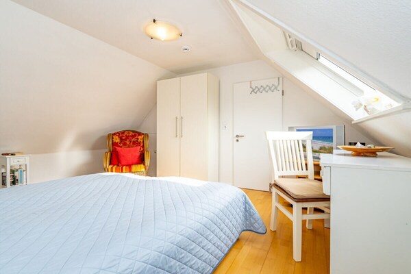 Foto van Vakantiehuis in Archsum met zwembad - Vakantiehuis in Archsum - BedRoom