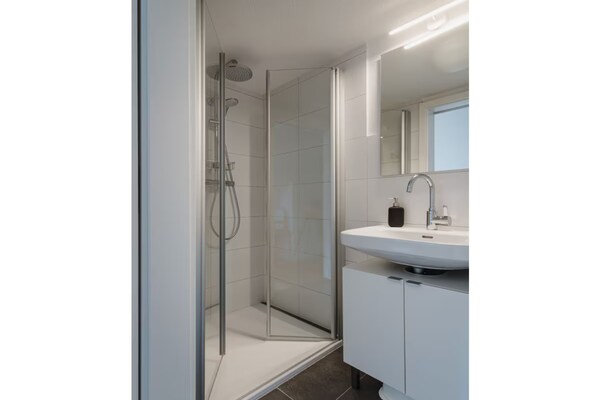 Foto van Torbogenhuus nr. 5 Comfortabele vakantiewoning - Vakantiehuis in Norderney - BathRoom