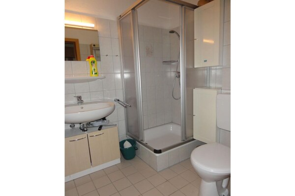 Foto van Vakantiewoning Shalom, Hus Blinkfuer 202 - Vakantiehuis in Baltrum - BathRoom