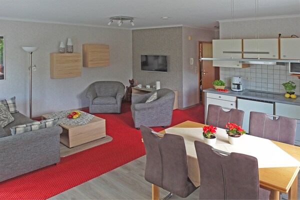 Foto van Vakantieappartement vlakbij het skigebied - Vakantiehuis in Willingen - LivingRoom