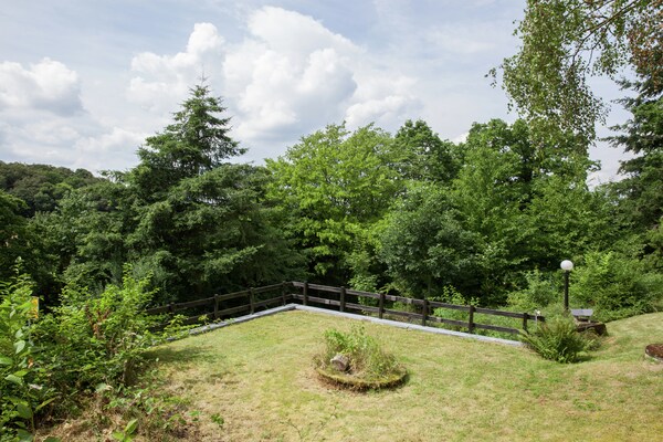 Foto van Ferienhaus mit Panoramablick für Familien - Vakantiehuis in Kleinich-Pilmeroth - GardenSummer