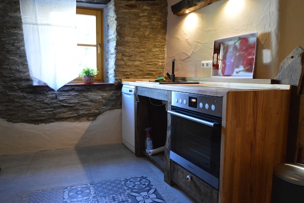 Foto van Wandelroes: Natuur & Charme - Vakantiehuis in Roes - Kitchen