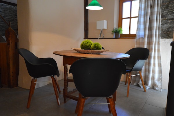 Foto van Wandelroes: Natuur & Charme - Vakantiehuis in Roes - DiningRoom
