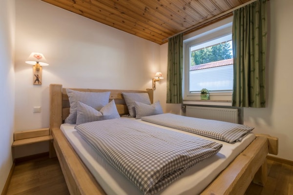 Foto van Twee appartementen op de begane grond - Vakantiehuis in Graifenau - BedRoom