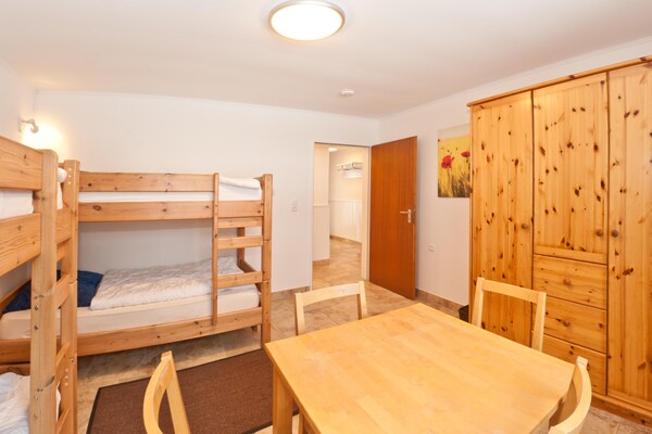 Foto van Familie-uitje met zwembad - Vakantiehuis in Nesselwang-Reichenbach - BedRoom