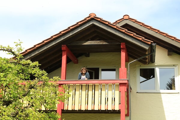 Foto van 2 huizen aan de rand van het bos - Vakantiehuis in Leutenbach - Untagged