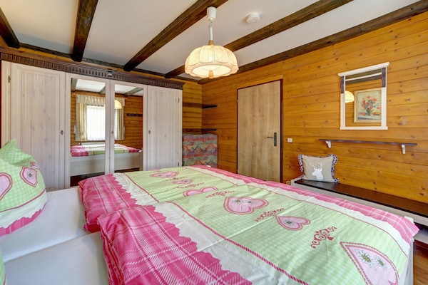Foto van 14e verdieping met panoramisch balkon en uitzicht op het meer - Untagged