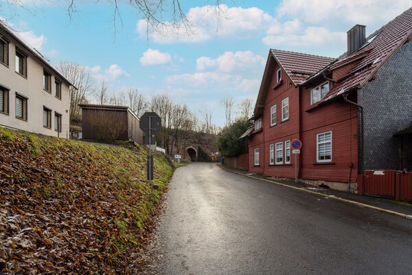 Foto van Retraite met uitzicht op het bos - Vakantiehuis in Zella-Mehlis - AreaSummer1KM