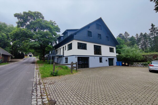 Foto van Bosontsnapping met terras - Vakantiehuis in Eisfeld - ExteriorSummer