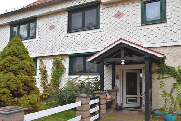 Foto van Ferienwohnung Christina in Friedrichroda - Vakantiehuis in Friedrichroda - ExteriorSummer