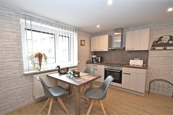 Foto van Ferienwohnung Christina in Friedrichroda - Vakantiehuis in Friedrichroda - DiningRoom