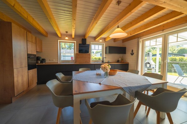 Foto van Vakantiehuis Seewind met sauna aan de Dümmersee - Vakantiehuis in Dümmer - DiningRoom