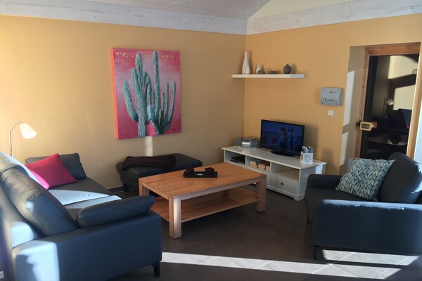 Foto van Vakantiehuis Müritzhus aan de Müritz - Vakantiehuis in Röbel an der Müritz - LivingRoom