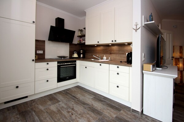 Foto van Vakantiehuis met tuin - Vakantiehuis in Neßmersiel - Kitchen