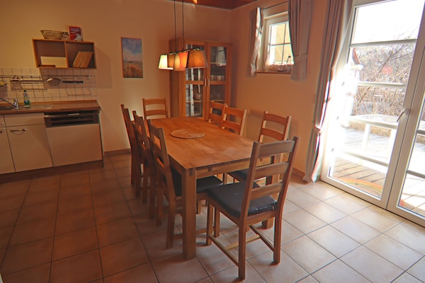 Foto van Rijtjeshuis Dünenwaldhaus Mitte in Trassenheide - Vakantiehuis in Trassenheide - DiningRoom