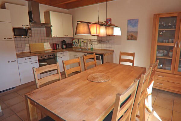Foto van Rijtjeshuis Dünenwaldhaus Mitte in Trassenheide - Vakantiehuis in Trassenheide - DiningRoom