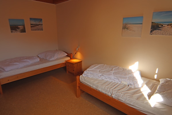 Foto van Rijtjeshuis Dünenwaldhaus Mitte in Trassenheide - Vakantiehuis in Trassenheide - BedRoom