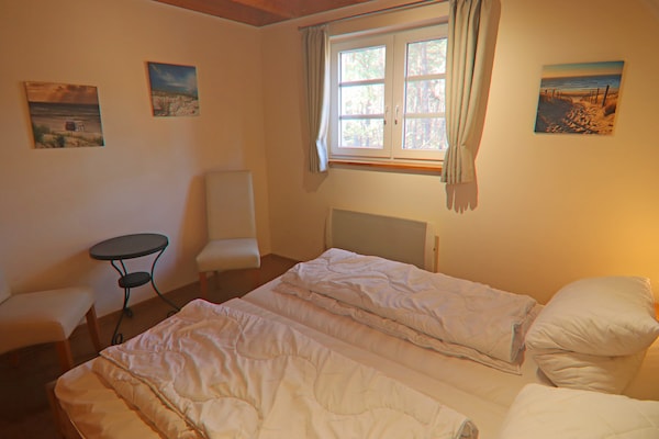 Foto van Rijtjeshuis Dünenwaldhaus Mitte in Trassenheide - Vakantiehuis in Trassenheide - BedRoom